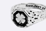 TwoJeys Untraceable Clover Ring Silver